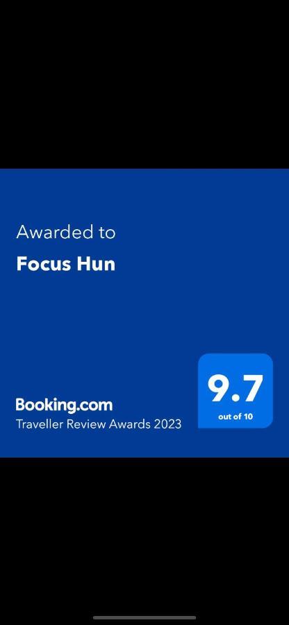 Focus Room 密古雷休治 外观 照片